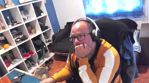 Snapshot of ravingr3d3 chatting on November 2, 2:30 pm ravingr3d3 online show from November 2, 2:30 pm