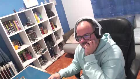 Snapshot of ravingr3d3 chatting on November 11, 10:43 pm ravingr3d3 online show from November 11, 10:43 pm