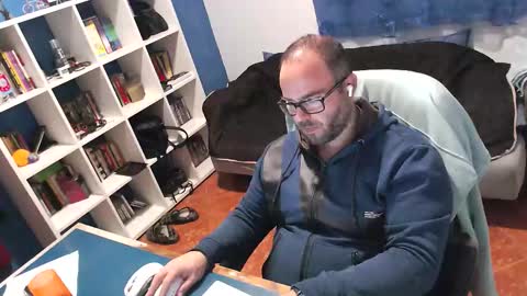 Snapshot of ravingr3d3 chatting on November 17, 10:04 pm ravingr3d3 online show from November 17, 10:04 pm