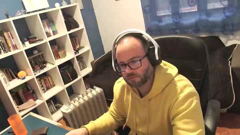 Snapshot of ravingr3d3 chatting on November 23, 3:45 pm ravingr3d3 online show from November 23, 3:45 pm