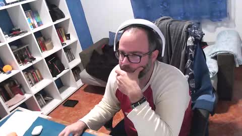 Snapshot of ravingr3d3 chatting on December 2, 12:49 am ravingr3d3 online show from December 2, 12:49 am