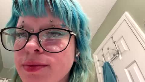 Ravynn 3 online show from September 10, 6:41 pm