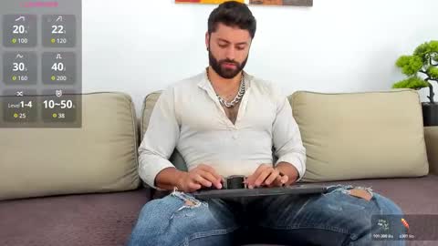 Snapshot of rawadam chatting on March 15, 7:25 am Adam online show from March 15, 7:25 am