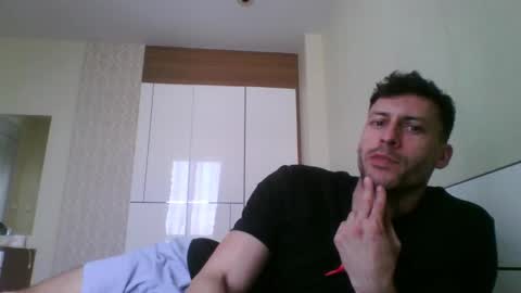 Snapshot of rawdr3 chatting on March 31, 3:30 am rawdr3 online show from March 31, 3:30 am