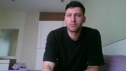 Snapshot of rawdr3 chatting on April 25, 12:46 am rawdr3 online show from April 25, 12:46 am