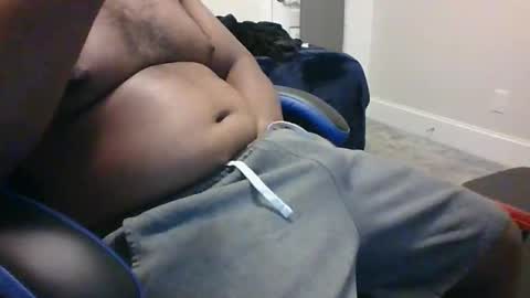 Snapshot of rawking420 chatting on April 3, 1:25 am Rawking420 online show from April 3, 1:25 am