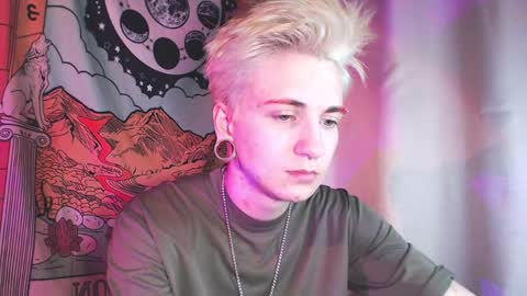 Ray online show from March 27, 6:51 pm