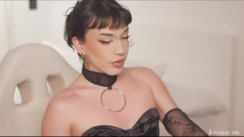 Rayvens online show from March 4, 3:29 pm