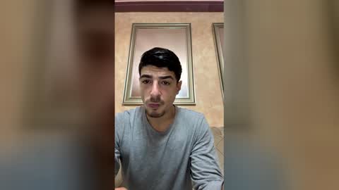 Snapshot of rayaan6969 chatting on March 27, 11:37 pm Rayaan6969 online show from March 27, 11:37 pm