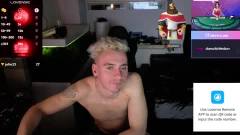 Rayzel online show from May 13, 1:25 am