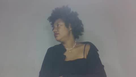 Snapshot of razanastine chatting on November 14, 3:49 am razanastine online show from November 14, 3:49 am