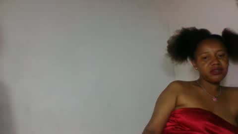 Snapshot of razanastine chatting on November 23, 1:00 pm razanastine online show from November 23, 1:00 pm