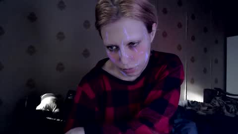 Snapshot of raziel_haze chatting on March 11, 7:03 am Yrriel Strife Candy-Demon Caveboy mr. Cringe online show from March 11, 7:03 am