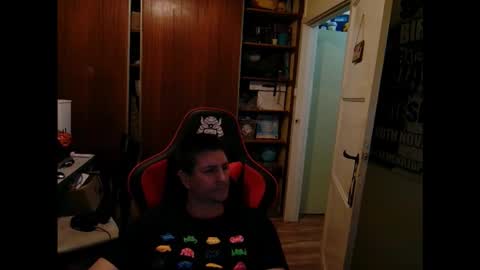 razoricau online show from September 10, 4:51 pm