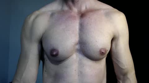 Snapshot of razorramon13 chatting on December 11, 4:09 pm razorramon13 online show from December 11, 4:09 pm