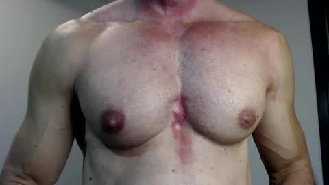 Snapshot of razorramon13 chatting on January 6, 12:35 pm razorramon13 online show from January 6, 12:35 pm