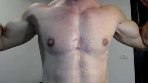 Snapshot of razorramon13 chatting on January 9, 4:06 pm razorramon13 online show from January 9, 4:06 pm