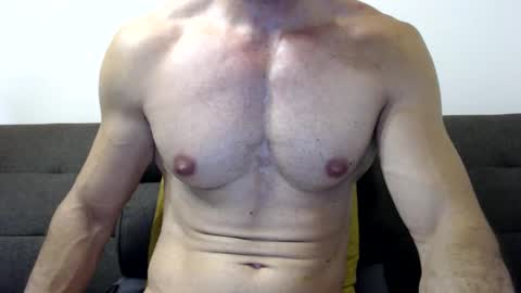 Snapshot of razorramon13 chatting on January 15, 7:05 am razorramon13 online show from January 15, 7:05 am
