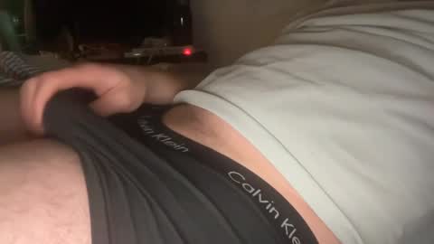 Snapshot of rbnaustiiin chatting on January 4, 11:06 pm rbnaustiiin online show from January 4, 11:06 pm