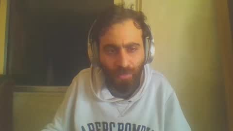 Snapshot of re491368 chatting on April 13, 7:58 am re491368 online show from April 13, 7:58 am