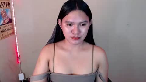 Snapshot of ready2care4youbabe chatting on May 3, 12:49 am Beth online show from May 3, 12:49 am
