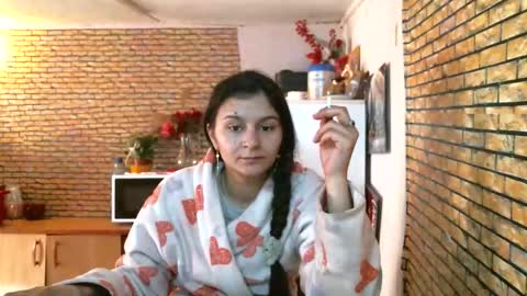 Snapshot of real_coupl3 chatting on February 16, 11:06 am real_coupl3 online show from February 16, 11:06 am