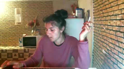 Snapshot of real_coupl3 chatting on March 21, 6:55 pm real_coupl3 online show from March 21, 6:55 pm