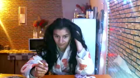 Snapshot of real_coupl3 chatting on April 3, 7:01 pm real_coupl3 online show from April 3, 7:01 pm