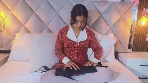 DONCELLA online show from February 25, 7:34 pm