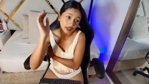 DONCELLA online show from July 10, 4:42 pm