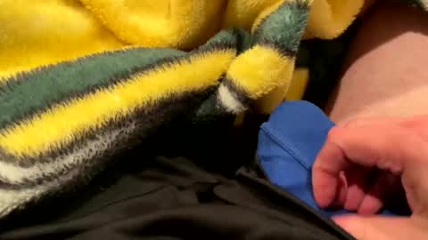 Snapshot of realbigload77 chatting on March 28, 4:45 am realbigload77 online show from March 28, 4:45 am