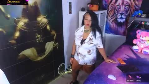 realgoddessdream online show from June 8, 11:49 pm