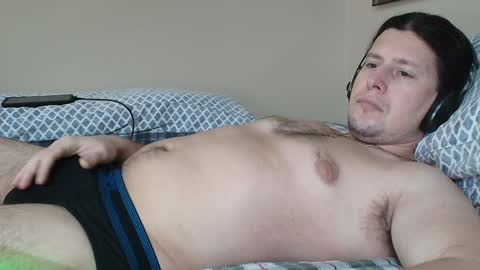 Snapshot of realityunplugged chatting on December 2, 12:29 pm realityunplugged online show from December 2, 12:29 pm