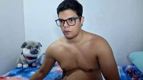 Snapshot of realjoel chatting on March 3, 6:47 pm Joel online show from March 3, 6:47 pm