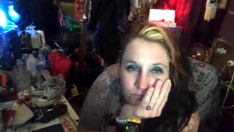 Snapshot of reallyredrum69th chatting on January 7, 3:20 am reallyredrum69th online show from January 7, 3:20 am