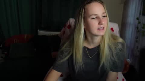 IG realmiagold online show from February 27, 9:32 am