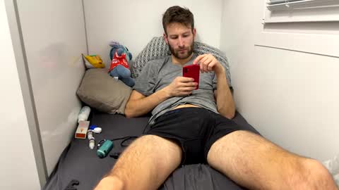 Snapshot of realpaddy chatting on February 10, 10:09 pm realpaddy online show from February 10, 10:09 pm