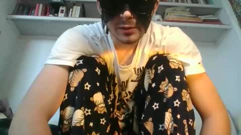 Snapshot of realzademeadows chatting on April 30, 2:01 pm realzademeadows online show from April 30, 2:01 pm
