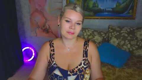 Im a little sick. Ill be back soon. online show from September 14, 2:16 pm