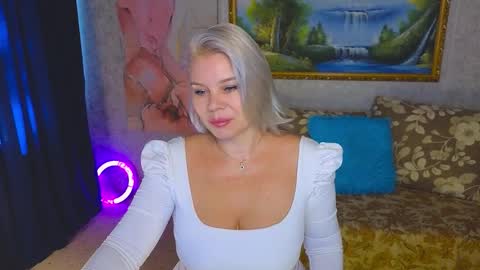 Im a little sick. Ill be back soon. online show from September 23, 5:54 am