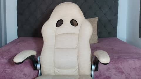 I invite you to my birthday on November 3th  online show from January 10, 3:39 am