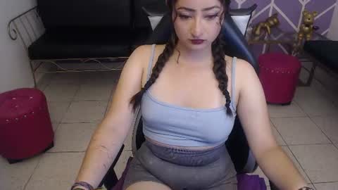 Rebeca dreams online show from June 11, 8:51 pm