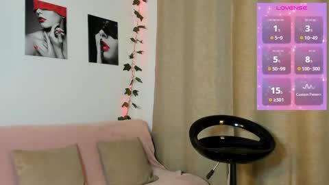 Rebeca Marchetti online show from June 9, 6:52 pm