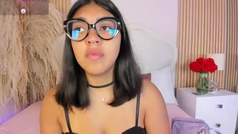 rebeca_taylor_ online show from May 2, 3:22 am