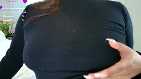 Rebeca Williams online show from May 1, 3:16 pm
