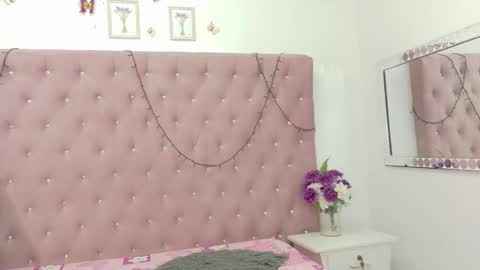 Rebeca... online show from January 17, 12:43 pm