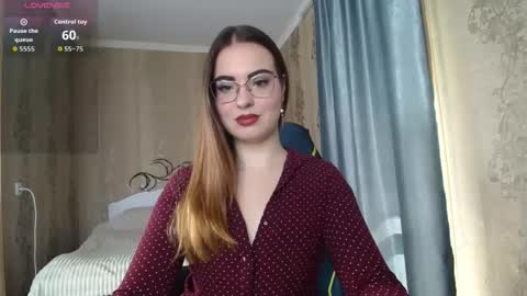 Snapshot of rebecca_ccaa chatting on March 21, 10:09 am Rebecca online show from March 21, 10:09 am