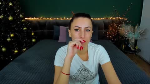 rebecca_diamonds online show from January 12, 6:06 am