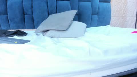 Snapshot of rebecca_mitchell chatting on February 8, 2:38 pm Rebecca online show from February 8, 2:38 pm