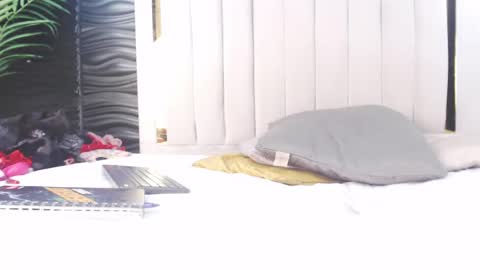 Snapshot of rebecca_mitchell chatting on March 8, 5:54 pm Rebecca online show from March 8, 5:54 pm